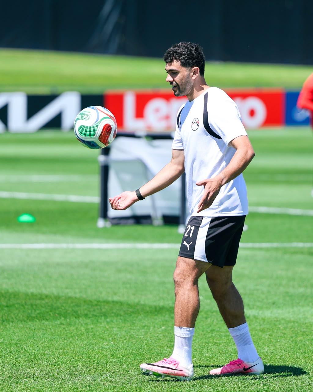 بالصور.. منتخب مصر يواصل استعداداته لمواجهة بلجيكا