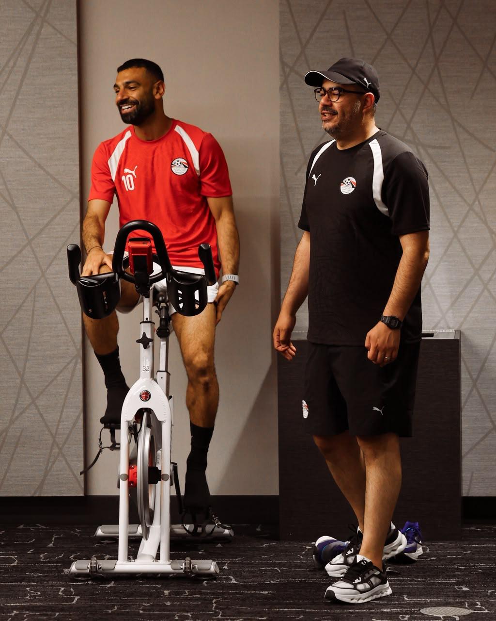 بالصور: تدريبات استشفائية وبدنية للاعبي منتخب مصر بفندق الإقامة 