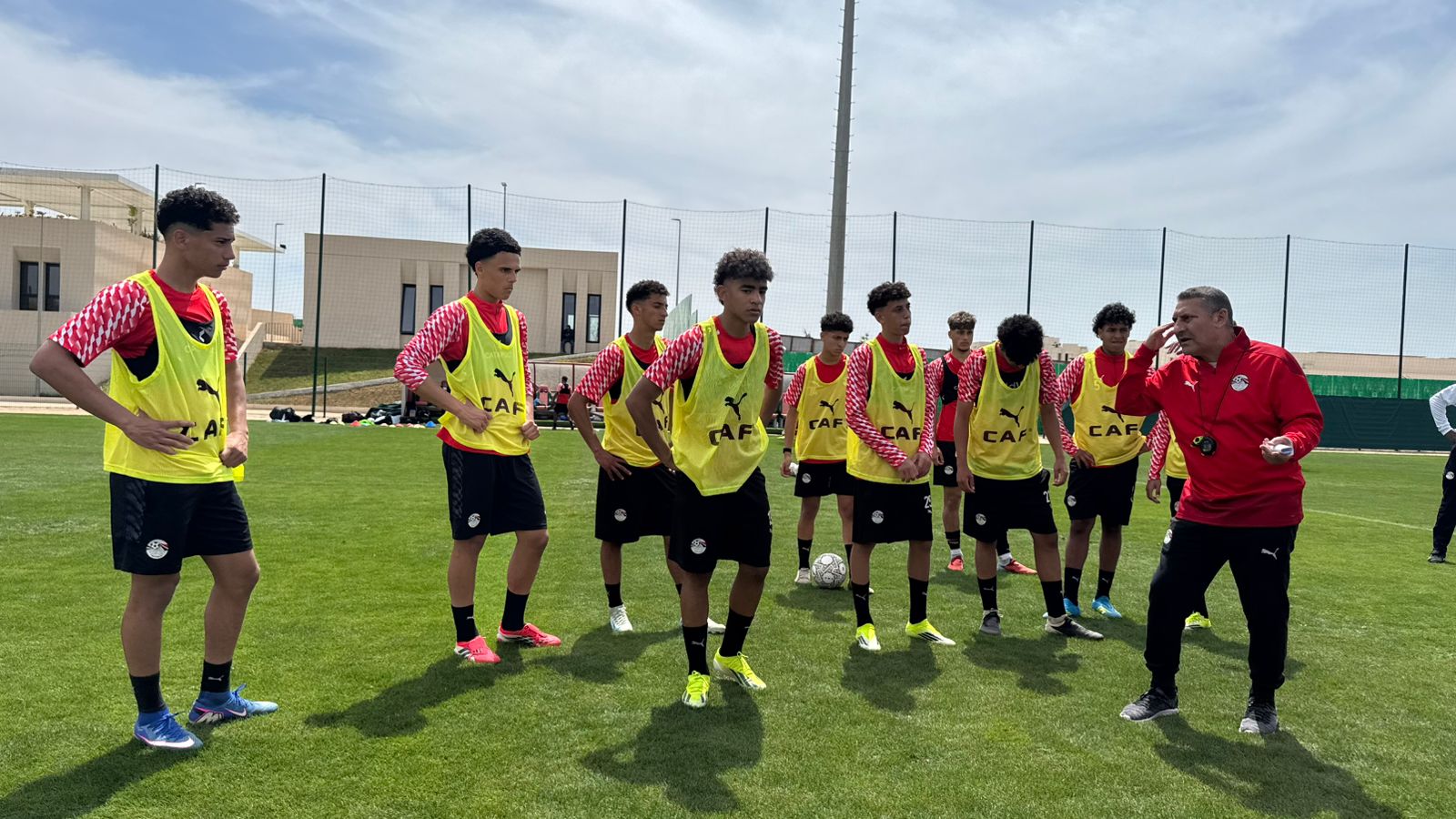 بالصور: تدريبات منتخب الناشئين في المغرب استعدادا لكأس أفريقيا