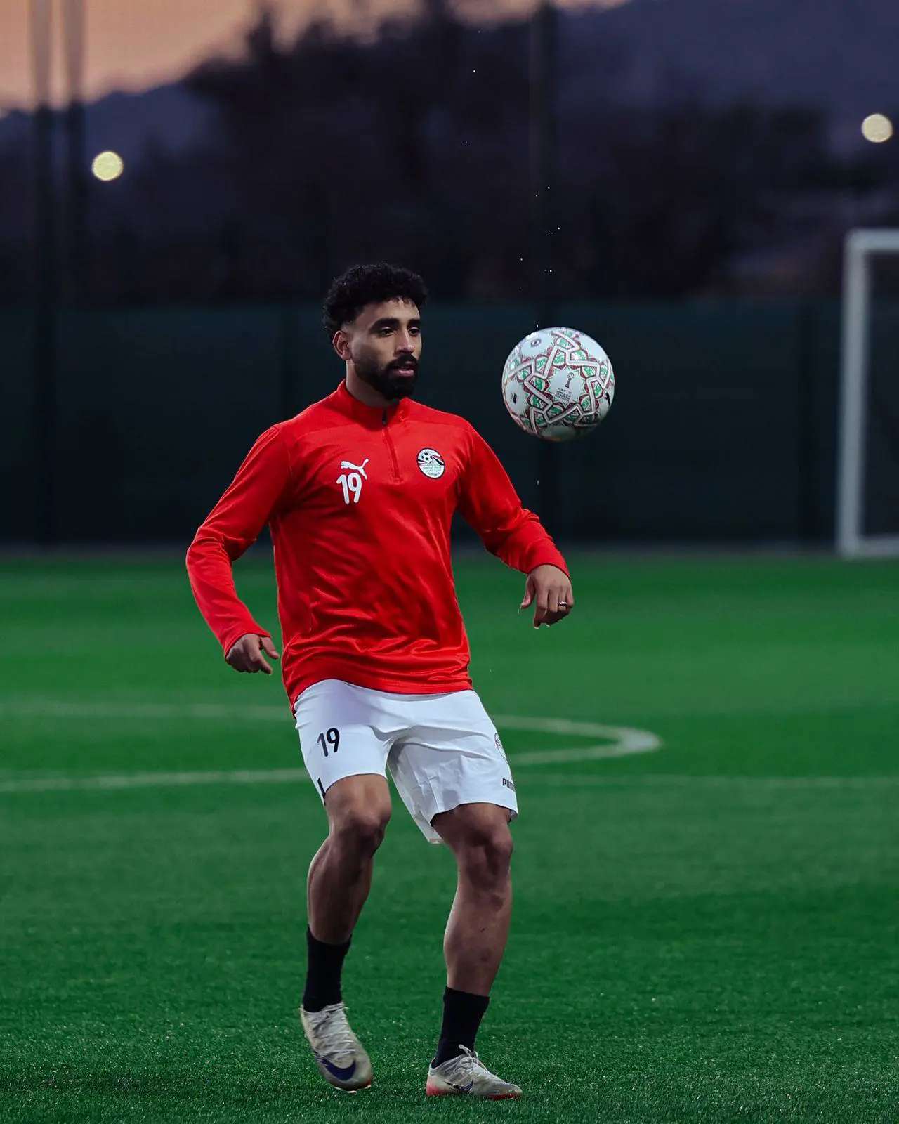 منتخب مصر يختتم تدريباته قبل لقاء كوت ديفوار السبت