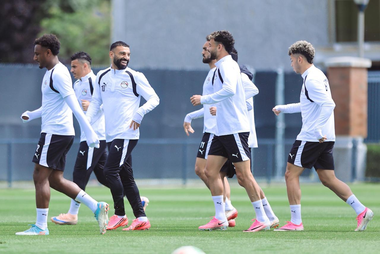بالصور.. منتخب مصر يواصل تدريباته في "سبوكين"
