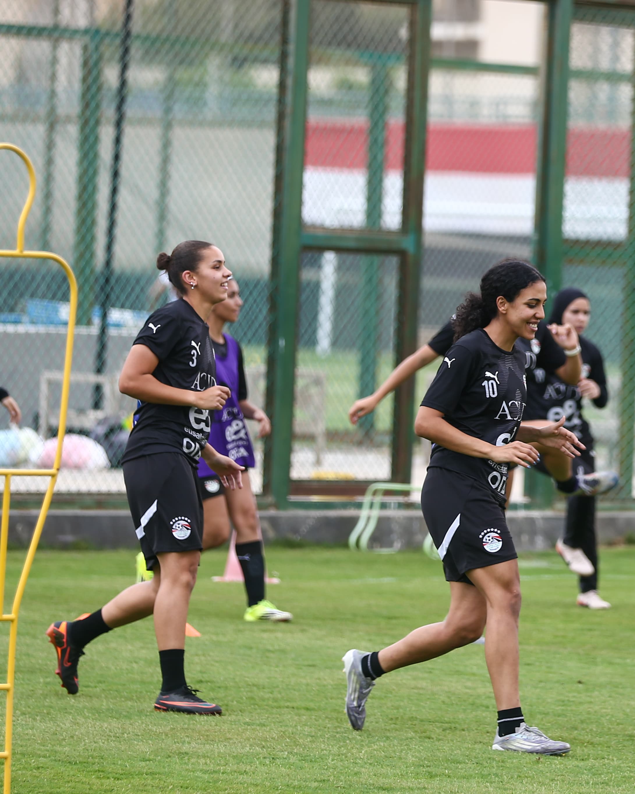 تدريب منتخب الكرة النسائية استعداداً لوديتي تونس