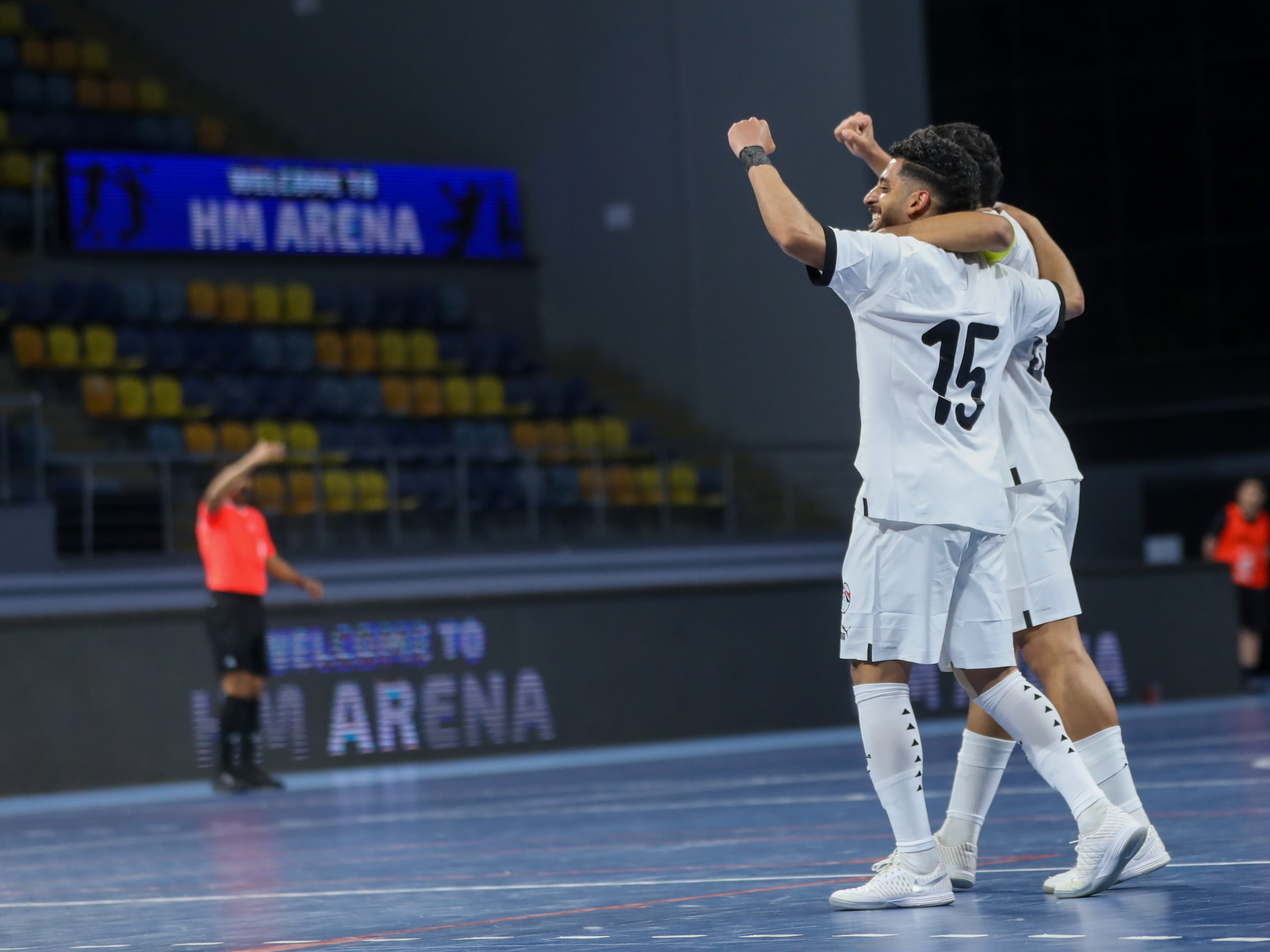 بالصور: منتخب مصر لكرة الصالات يفوز على نظيره الجزائري (4 - 1) وديا