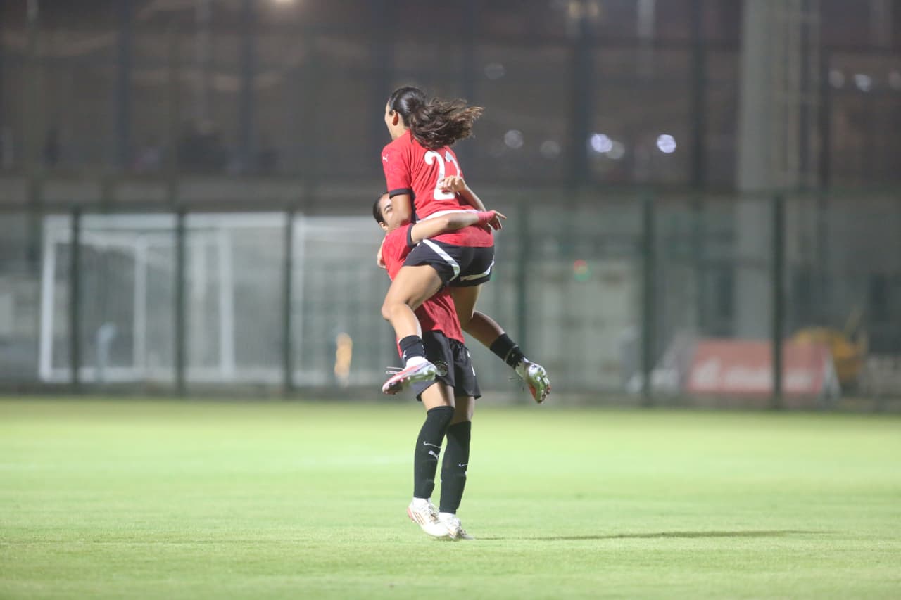 منتخب مصر للكرة النسائية  يفوز على تونس ودياً بركلات الترجيح 
