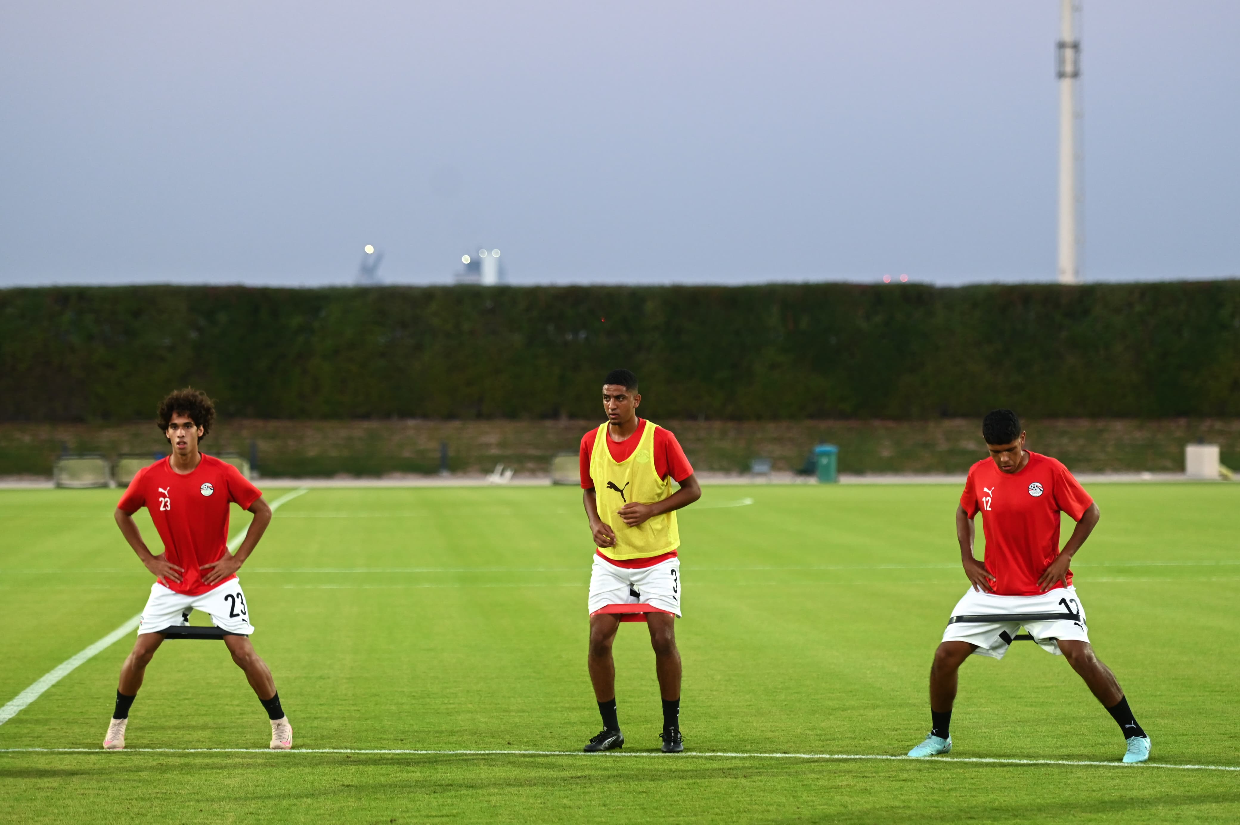 المنتخب الوطني تحت 17 عامًا يختتم استعداداته لمواجهة قطر وديًا 