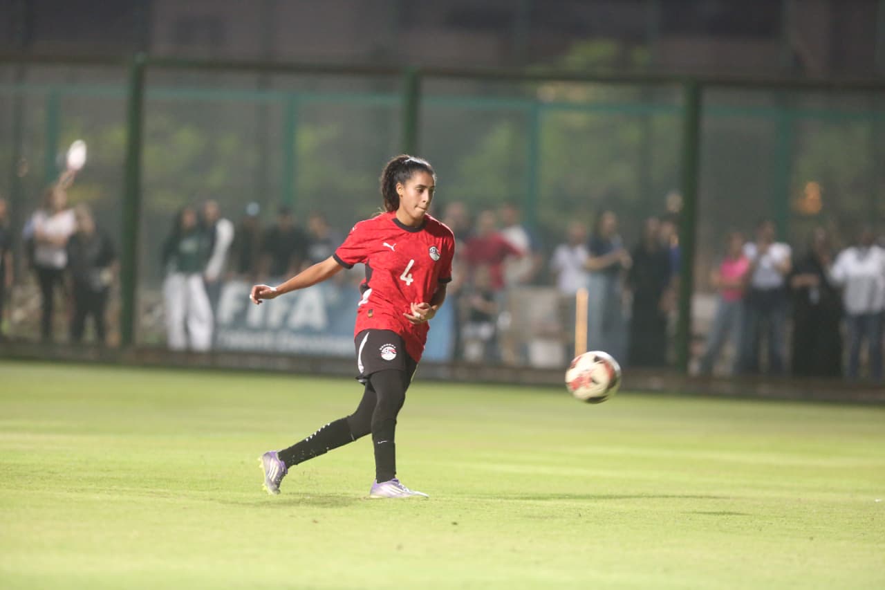 منتخب مصر للكرة النسائية  يفوز على تونس ودياً بركلات الترجيح 
