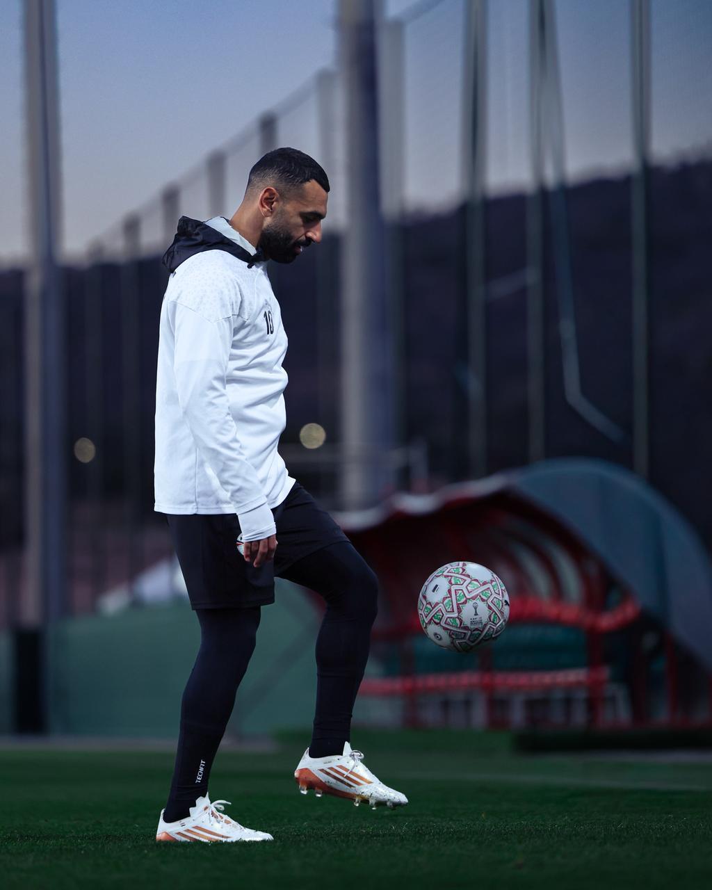 منتخب مصر يواصل تدريباته قبل مواجهة كوت ديفوار