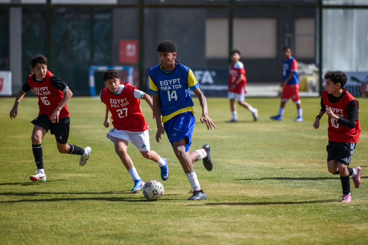 بحضور أبو ريدة.. ختام مرحلة "التصفية" بمشروع تنمية المواهب "FIFA TDS"