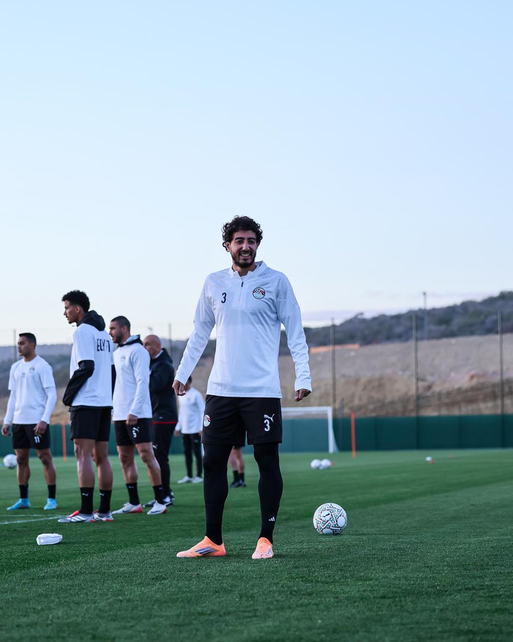 منتخب مصر يواصل تدريباته استعدادًا لضربة البداية أمام زيمبابوي في كأس الأمم الأفريقية