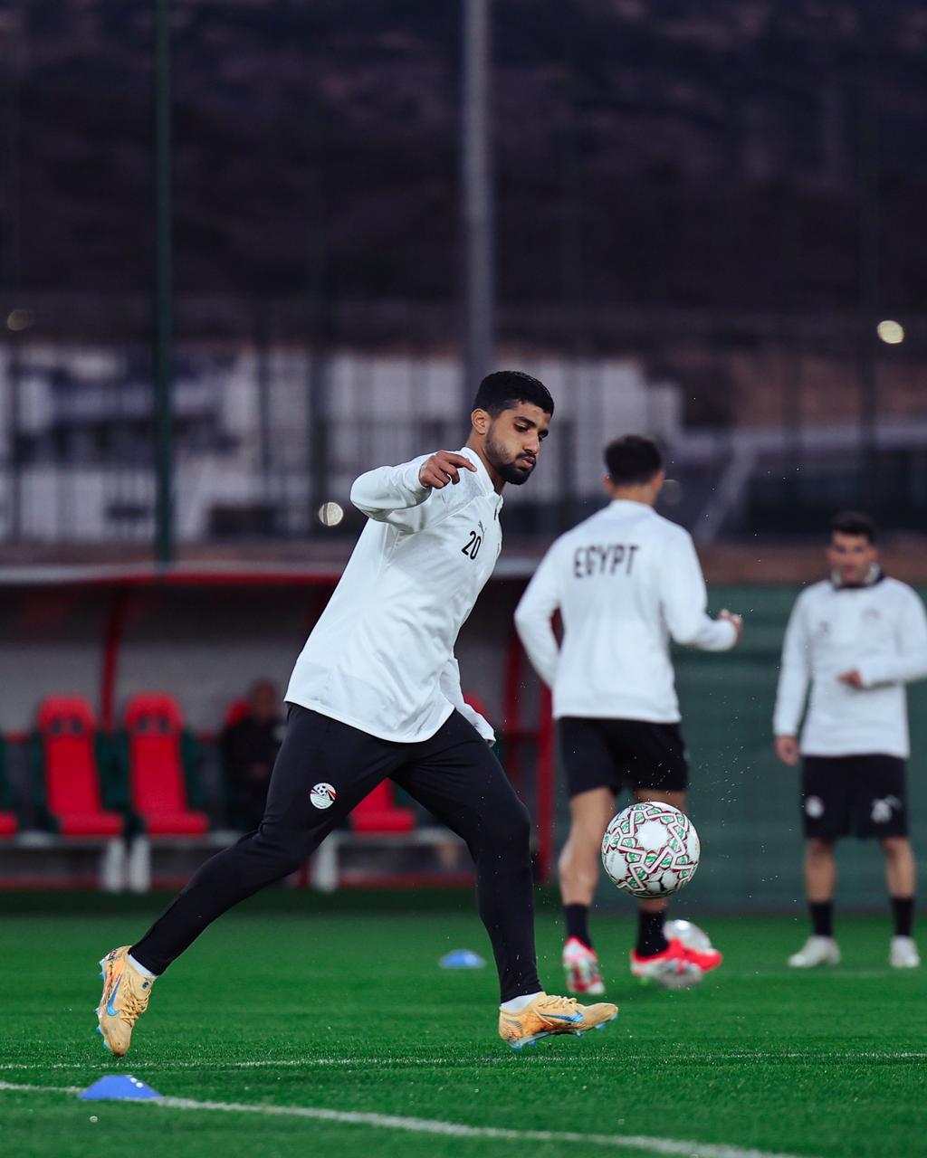 منتخب مصر يواصل تدريباته قبل مواجهة كوت ديفوار