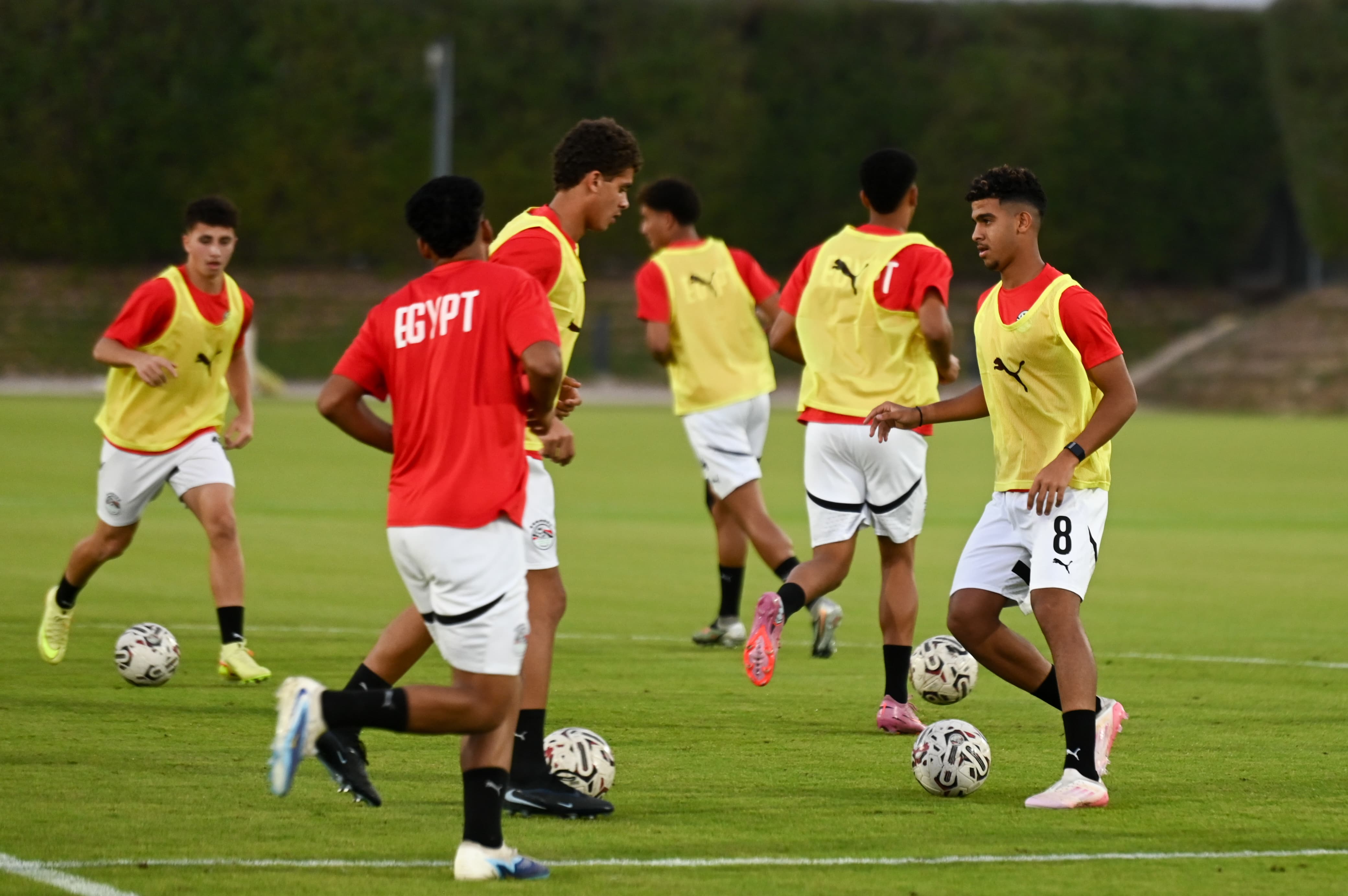 المنتخب الوطني تحت 17 عامًا يختتم استعداداته لمواجهة قطر وديًا 