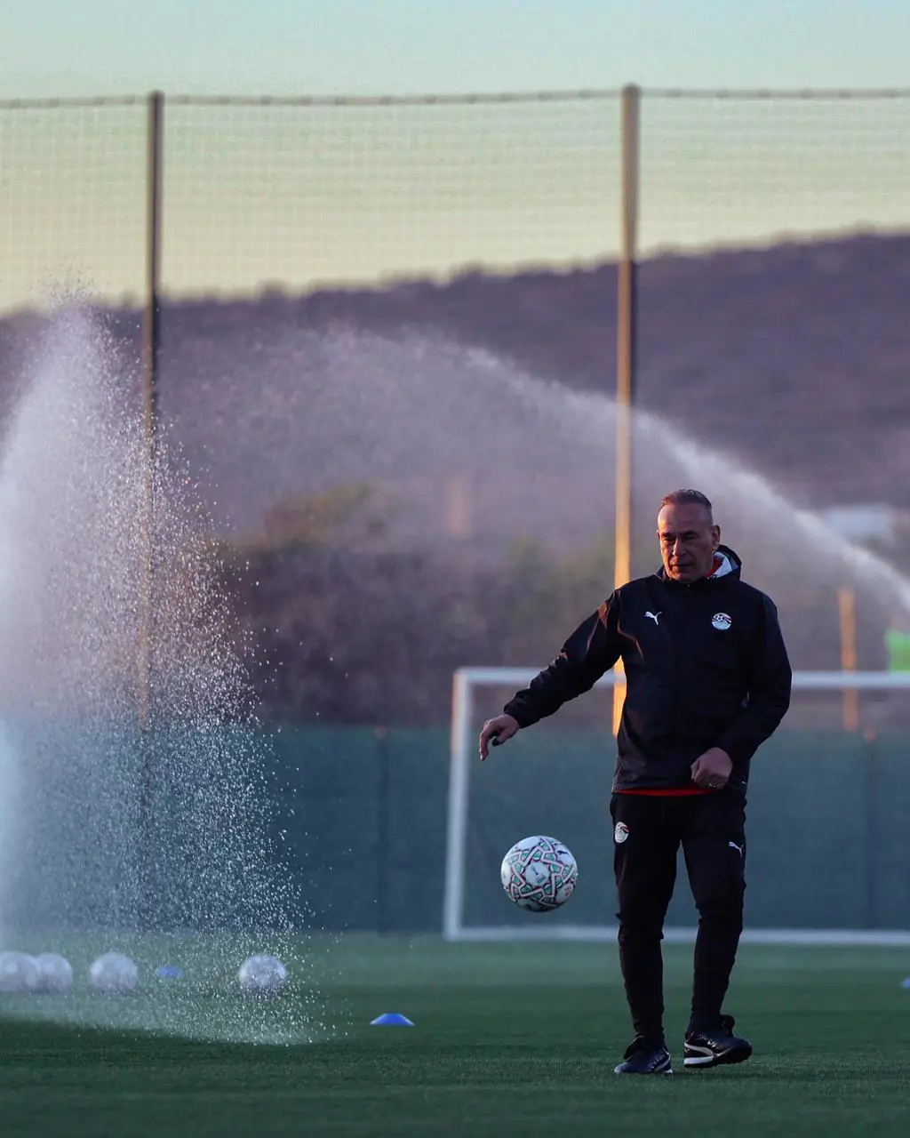 منتخب مصر يتدرب بملعب تغازوت استعداداً لمواجهة كوت ديفوار 