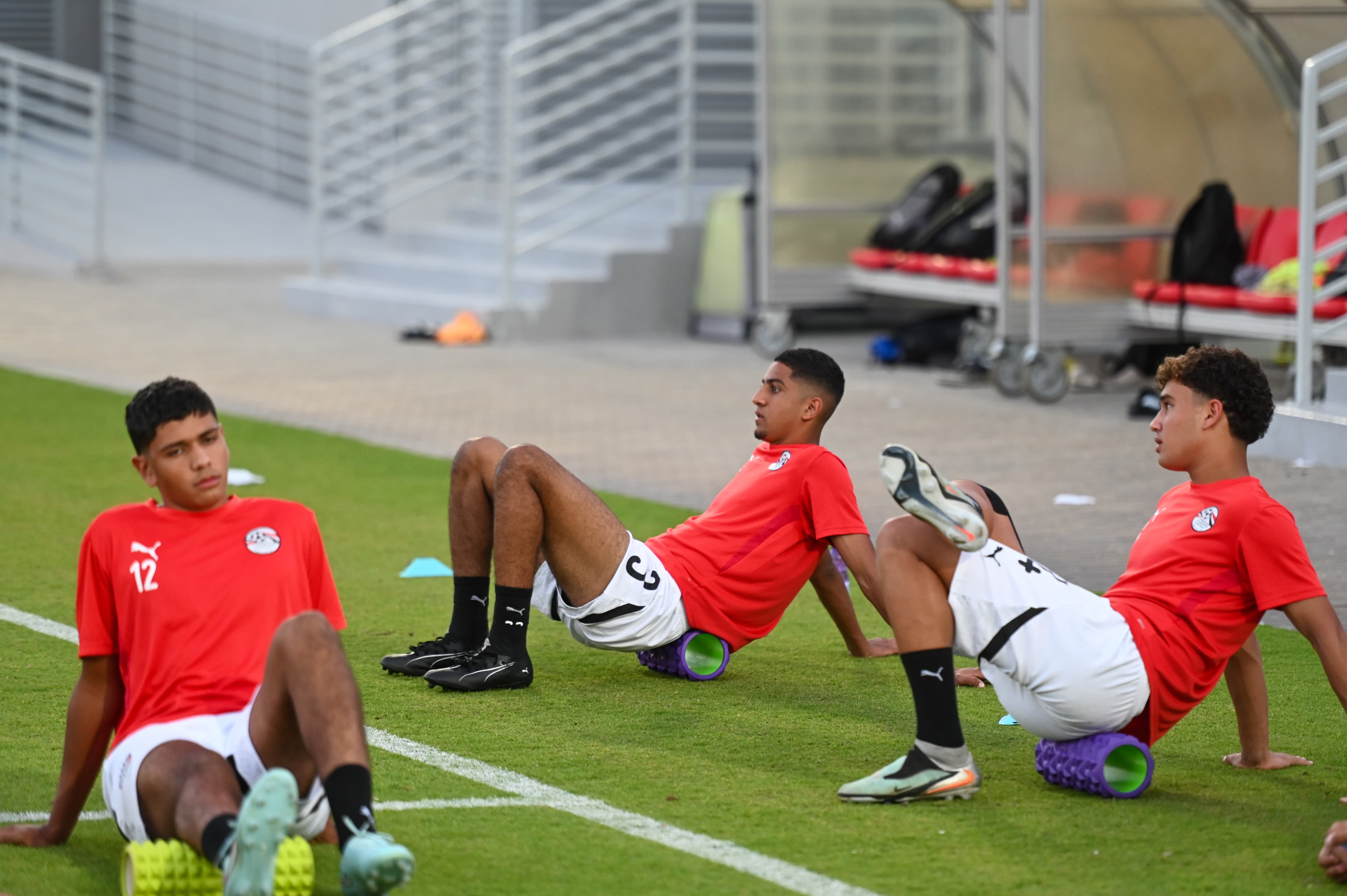 المنتخب الوطني تحت 17 عامًا يختتم استعداداته لمواجهة قطر وديًا 