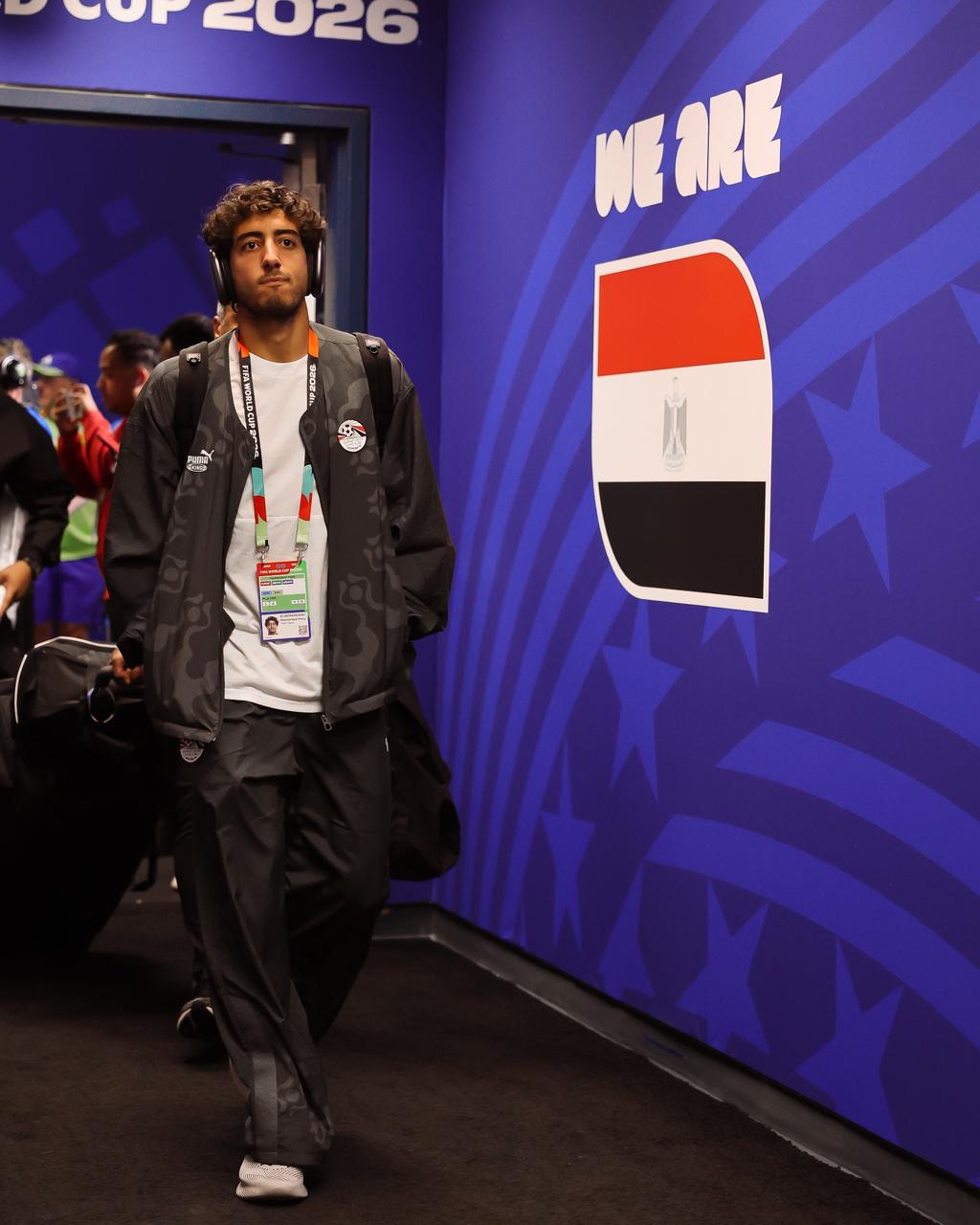 بالصور.. وصول منتخب مصر إلى ملعب مواجهة إيران في المونديال