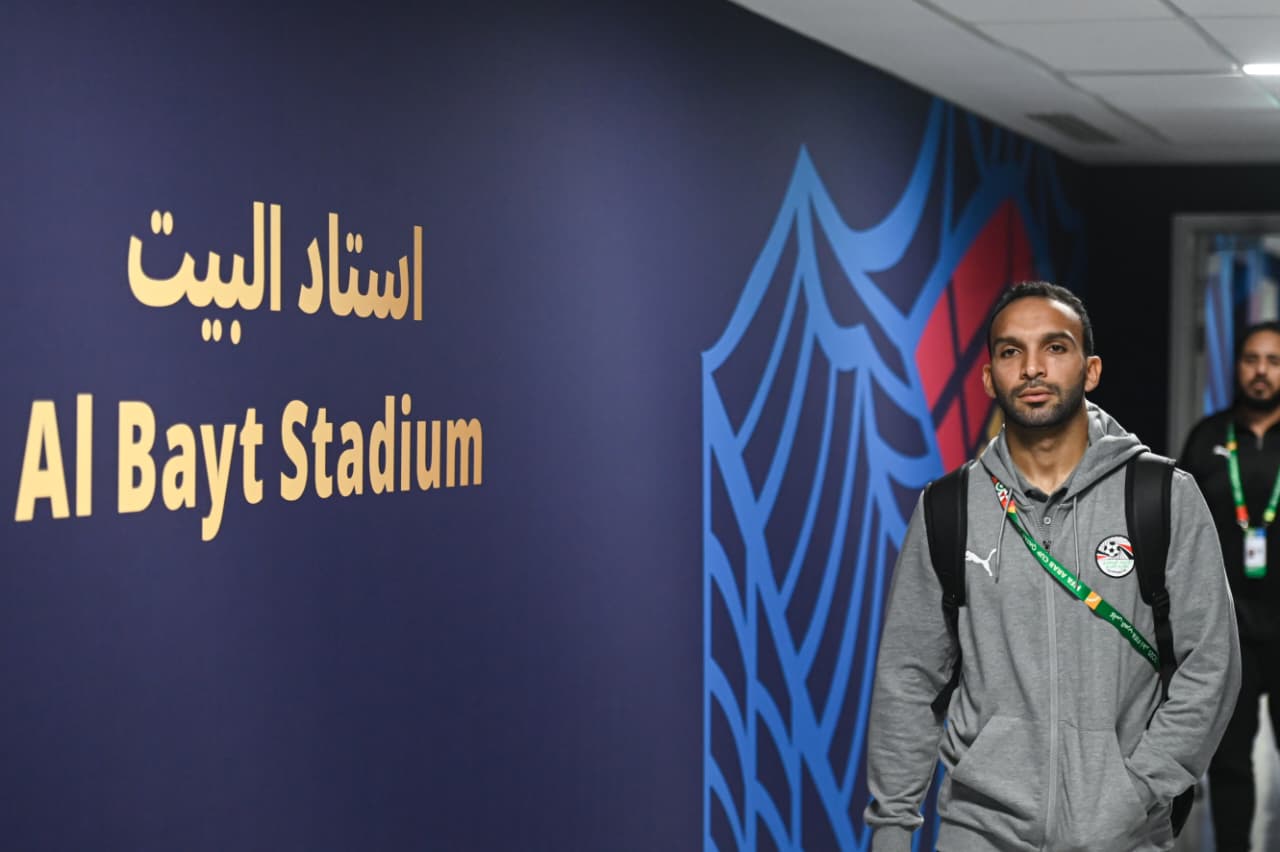 منتخب مصر المشارك في كأس العرب يصل لملعب البيت قبل مواجهة الأردن