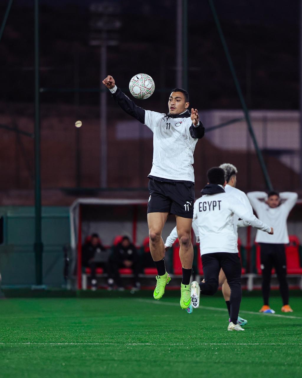 منتخب مصر يواصل تدريباته قبل مواجهة كوت ديفوار