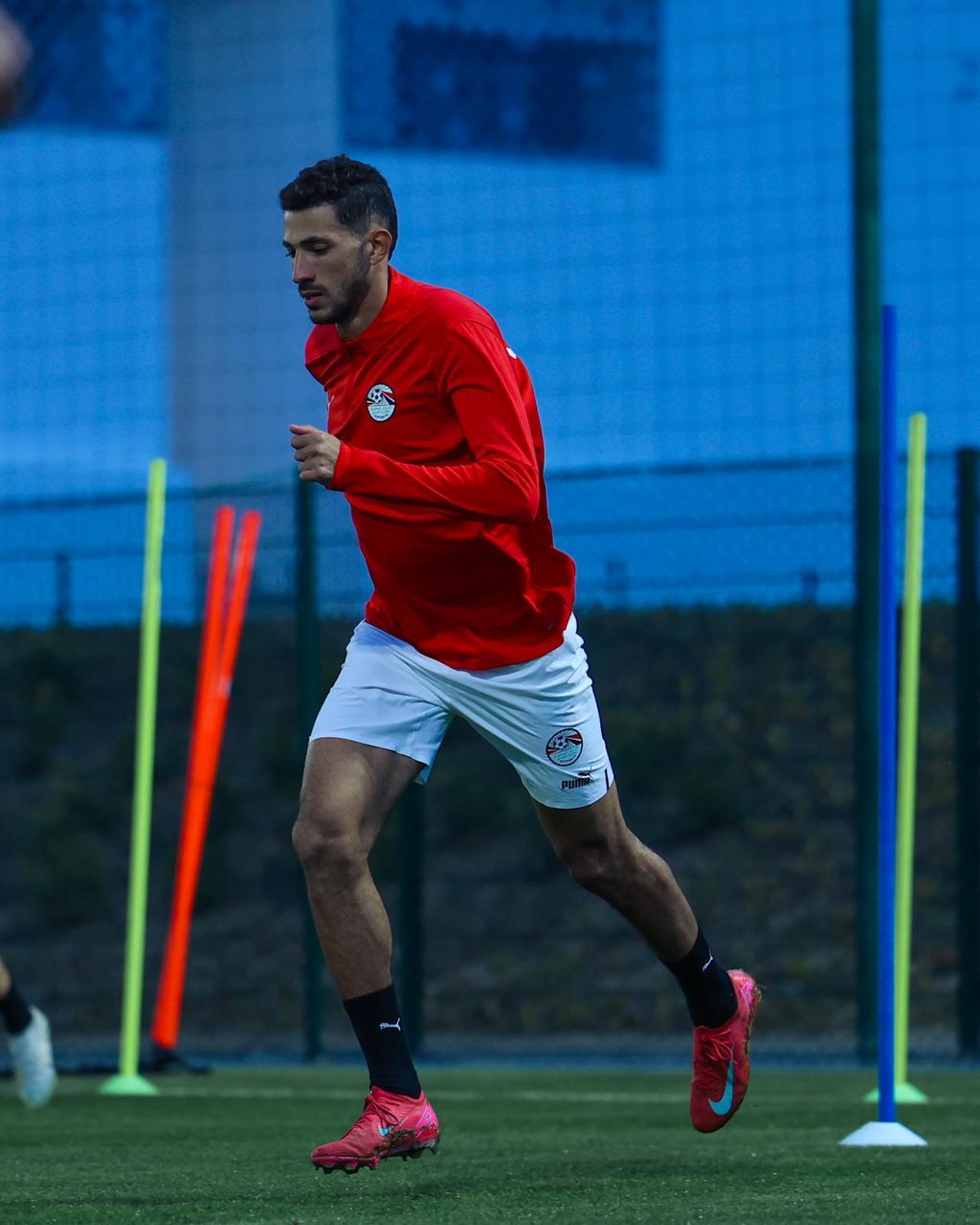 منتخب مصر يخوض آخر  تدريباته قبل مواجهة السنغال