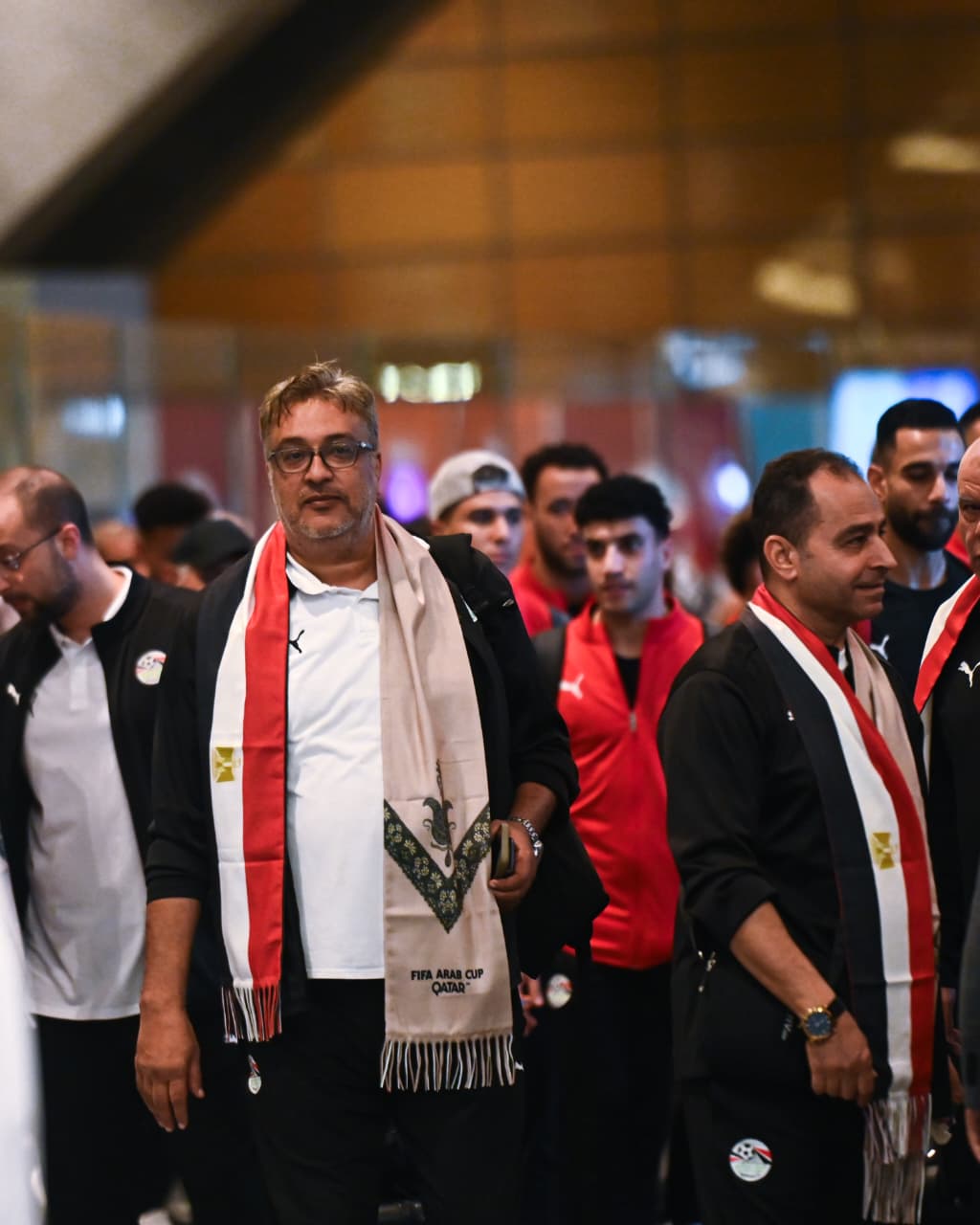 جماهير مصر في استقبال بعثة منتخب مصر المشارك في كأس العرب عند وصولها للدوحة