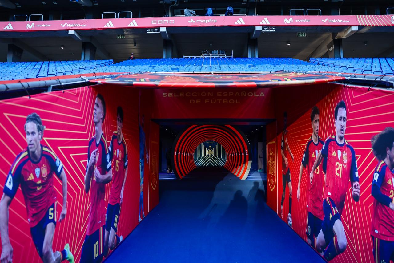 صور ملعب "آر سي دي إي"  الذي يستضيف لقاء مصر وإسبانيا