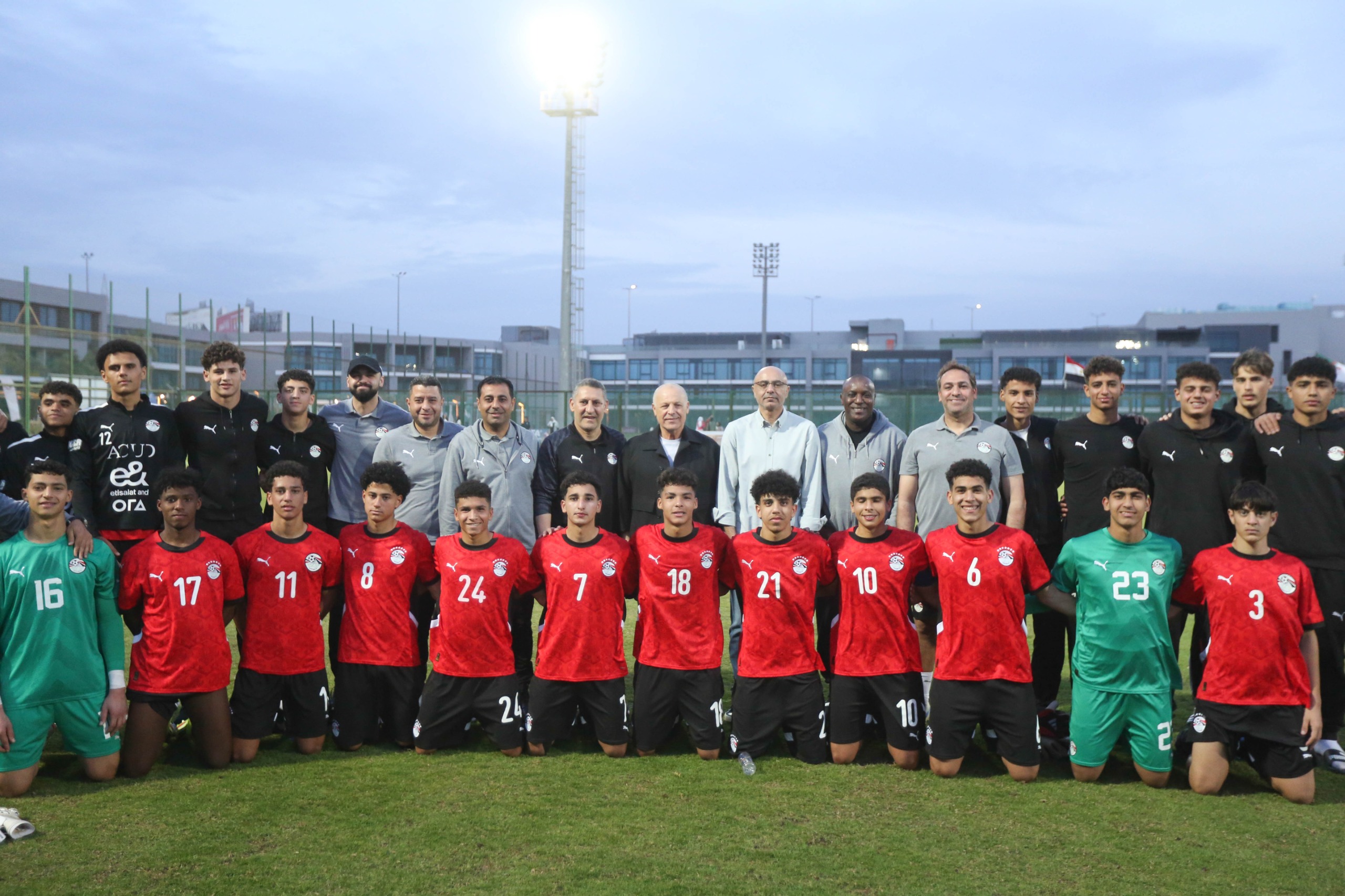 منتخب الناشئين يهزم الجزائر ودياً بهدف نظيف 