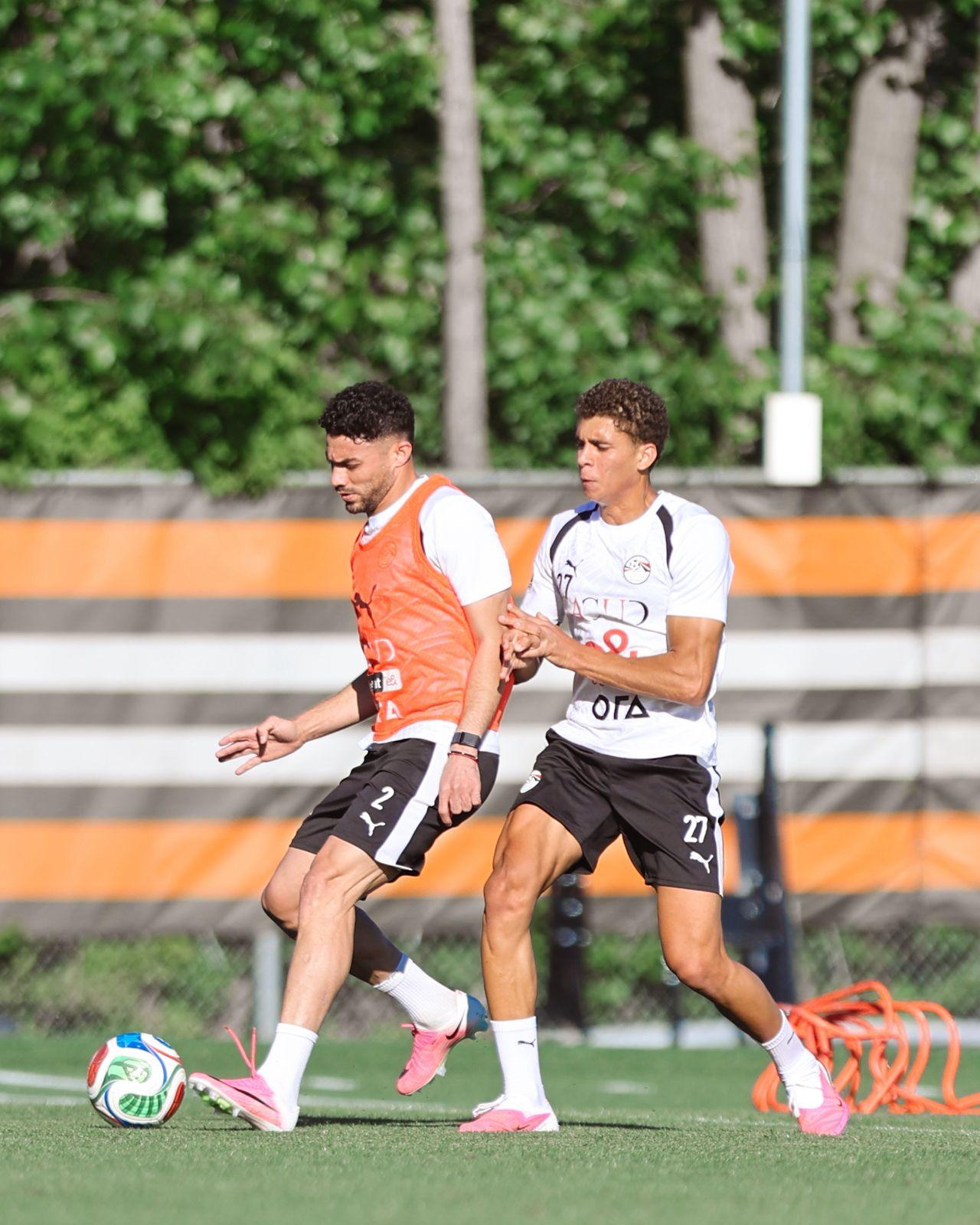 بالصور.. المنتخب الوطني مكتمل الصفوف بانضمام مرموش استعداداً لودية البرازيل 