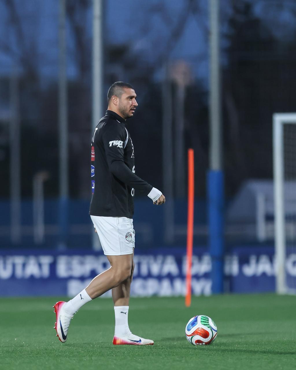 منتخب مصر يخوض تدريبه في "إسبانيول" استعداداً لودية إسبانيا