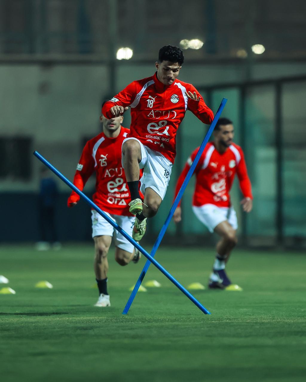 منتخب مصر يخوض ثاني  تدريباته بمركز المنتخبات الوطنية استعدادا لوديتي السعودية و إسبانيا 